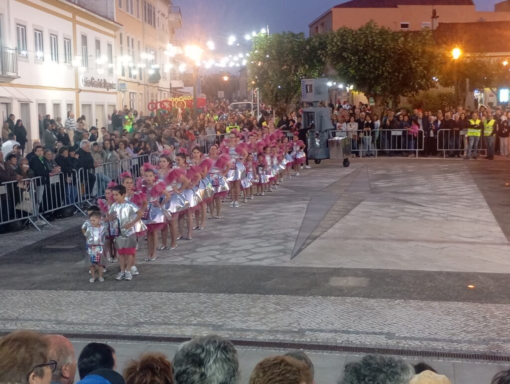 Cor e emoção na 36ª edição das Marchas Populares de Santo António em Ferreira do Zêzere Cor e emoção na 36ª edição das Marchas Populares de Santo António em Ferreira do Zêzere