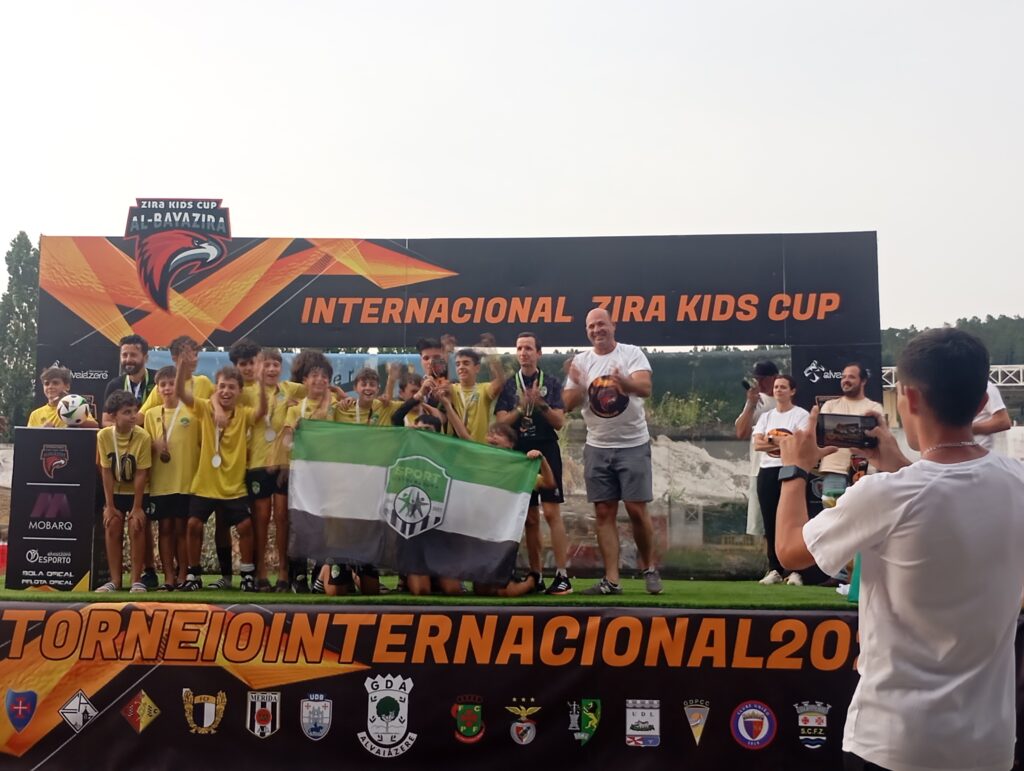 Paços de Ferreira Sub-13 e Académica OAF Sub-12 conquistam a ZiraKidsCup em Alvaiázere ( Fotos e áudio )