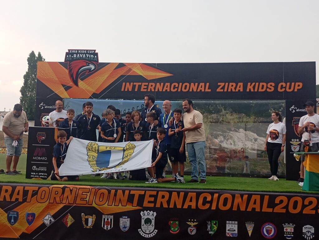 Paços de Ferreira Sub-13 e Académica OAF Sub-12 conquistam a ZiraKidsCup em Alvaiázere ( Fotos e áudio )