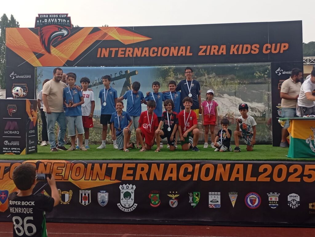 Paços de Ferreira Sub-13 e Académica OAF Sub-12 conquistam a ZiraKidsCup em Alvaiázere ( Fotos e áudio )