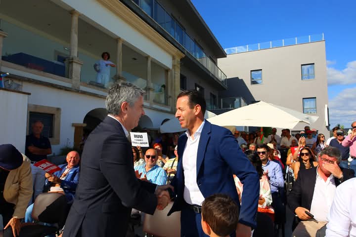 Apresentação da Candidatura de Bruno Gomes à Câmara Municipal de Ferreira do Zêzere com a presença de José Luís Carneiro Apresentação da Candidatura de Bruno Gomes à Câmara Municipal de Ferreira do Zêzere com a presença de José Luís Carneiro
