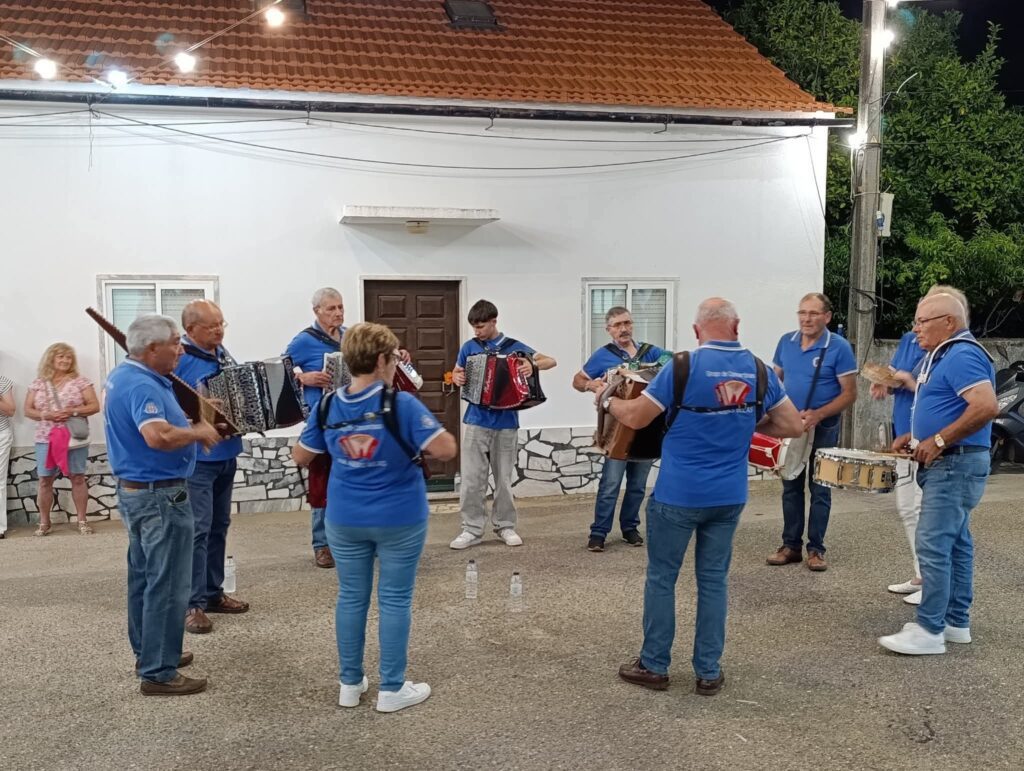 "Viver Ferreira do Zêzere” arranca esta sexta-feira, 8 de agosto com gastronomia, tradição e muita animação "Viver Ferreira do Zêzere” arranca esta sexta-feira, 8 de agosto com gastronomia, tradição e muita animação