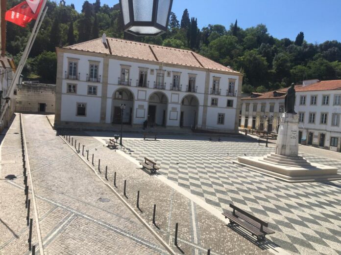 Câmara Municipal de Tomar aprova nova estrutura orgânica para reforçar eficiência e capacidade de execução