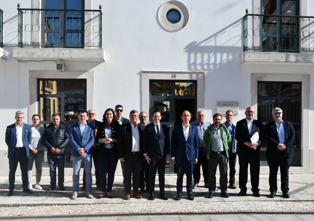 Secretário de Estado das Florestas visita Ferreira do Zêzere para avaliar danos da tempestade Kristin