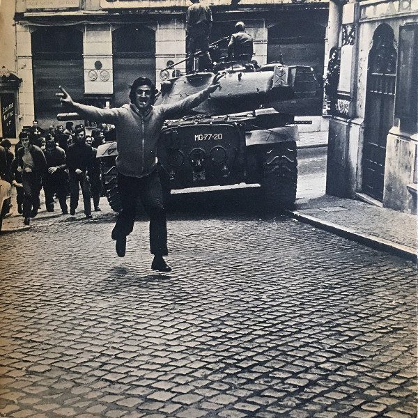 Emissor Regional do Zêzere relembra o dia 25 de Abril de 1974