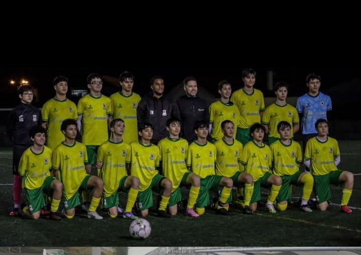 GD Alvaiázere apura equipa de iniciados para a 2ª fase do campeonato da 1ª divisão GD Alvaiázere apura equipa de iniciados para a 2ª fase do campeonato da 1ª divisão