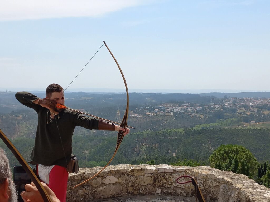 Castelo de Ourém recebeu etapa do Campeonato Nacional dos Castelos de Tiro com Arco Medieval Castelo de Ourém recebeu etapa do Campeonato Nacional dos Castelos de Tiro com Arco Medieval