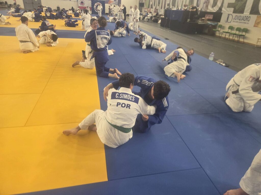 Centro de Reabilitação e Integração Ouriense participou em Mega Treino de Judo Adaptado com medalhista paralímpico Centro de Reabilitação e Integração Ouriense participou em Mega Treino de Judo Adaptado com medalhista paralímpico