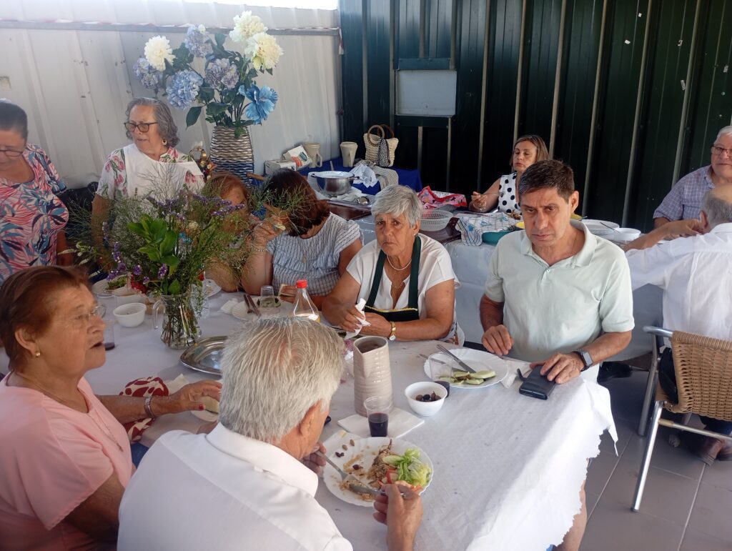 26.º aniversário da Associação Areense juntou 100 participantes em almoço-convívio