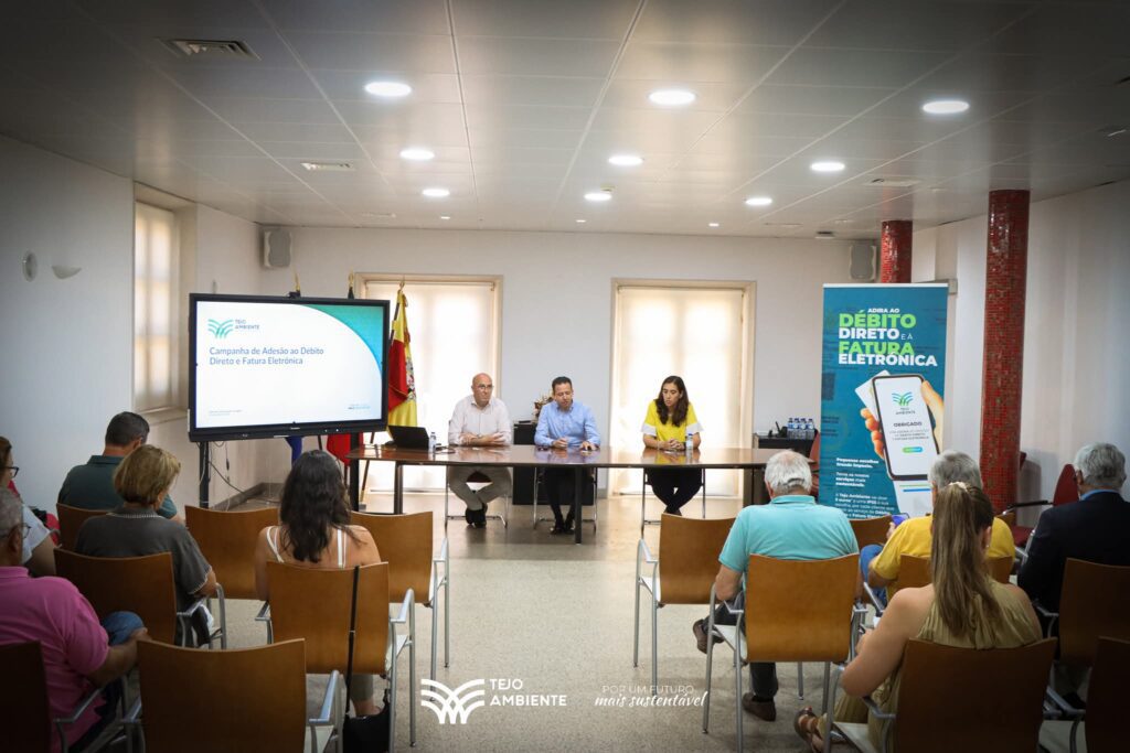 Tejo Ambiente entrega 1.065 euros a sete instituições de Ferreira do Zêzere através de campanha solidária