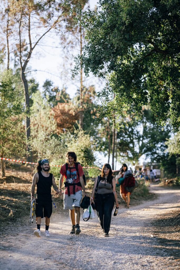 Festival BONS SONS celebra 20 anos e volta a transformar Cem Soldos na capital da música portuguesa Festival BONS SONS celebra 20 anos e volta a transformar Cem Soldos na capital da música portuguesa