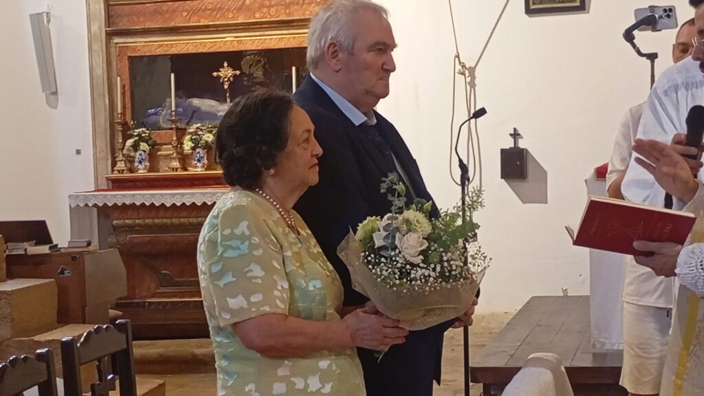 Igreja Matriz do Bêco recebeu celebração de Bodas de Ouro Igreja Matriz do Bêco recebeu celebração de Bodas de Ouro
