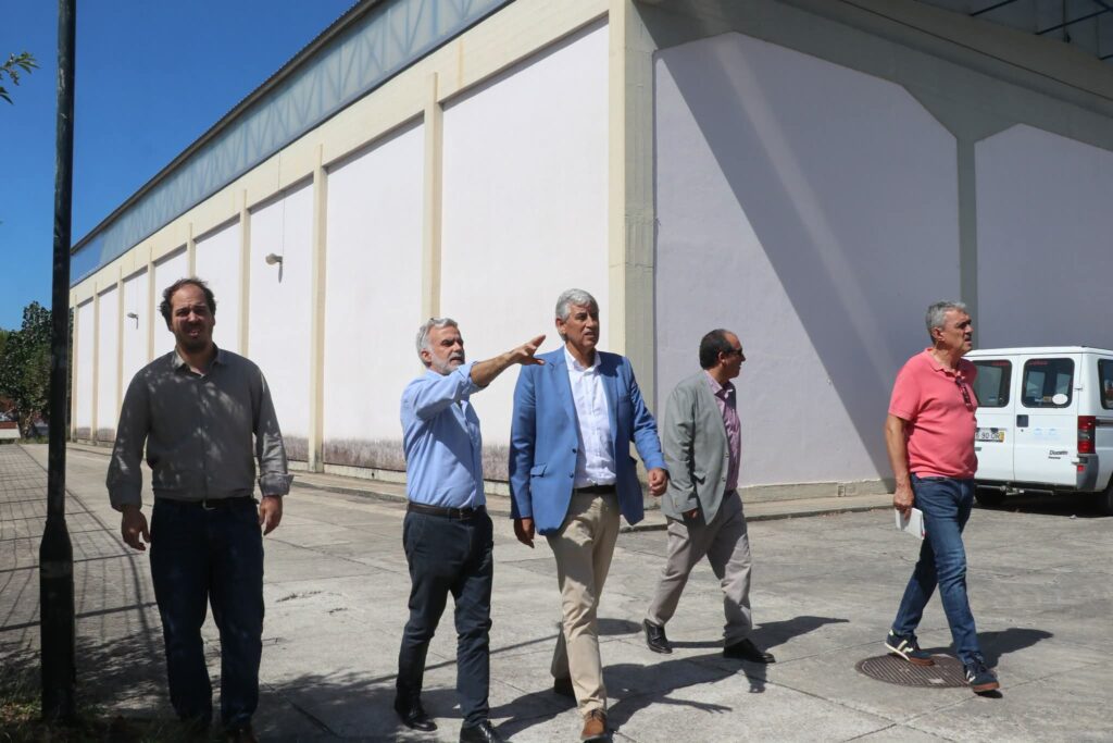 Município de Ourém acompanha regresso às aulas com visitas às escolas do concelho