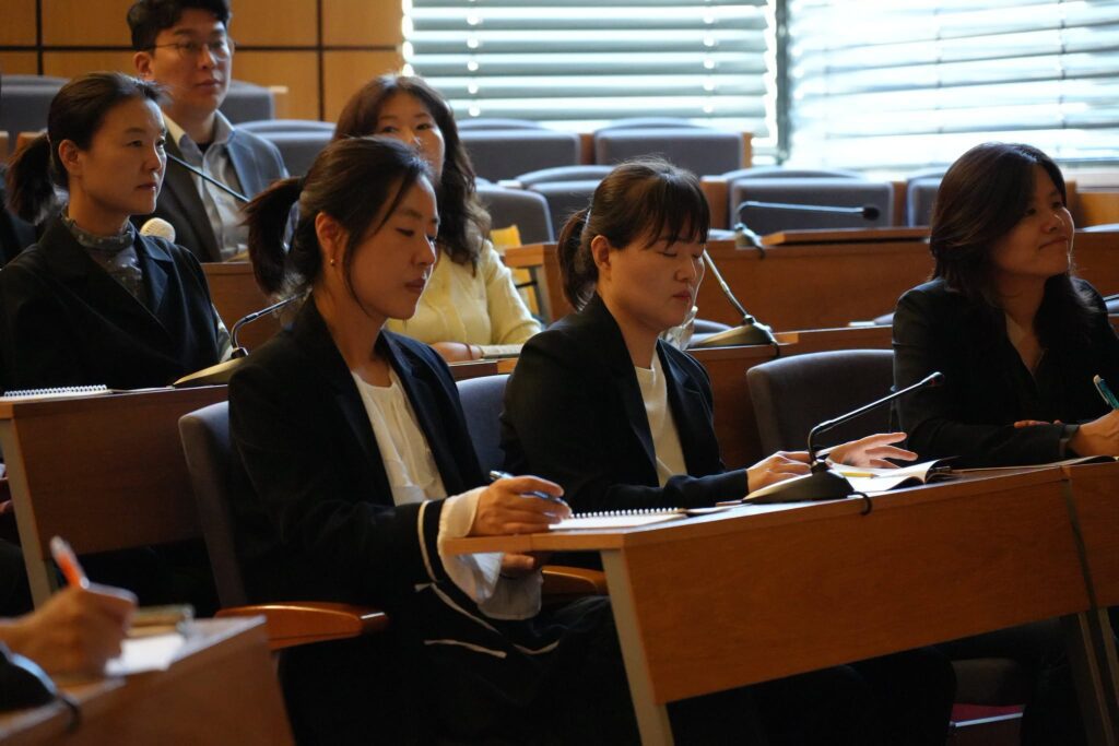 Ourém recebe delegação de dirigentes e técnicos da Coreia do Sul Ourém recebe delegação de dirigentes e técnicos da Coreia do Sul