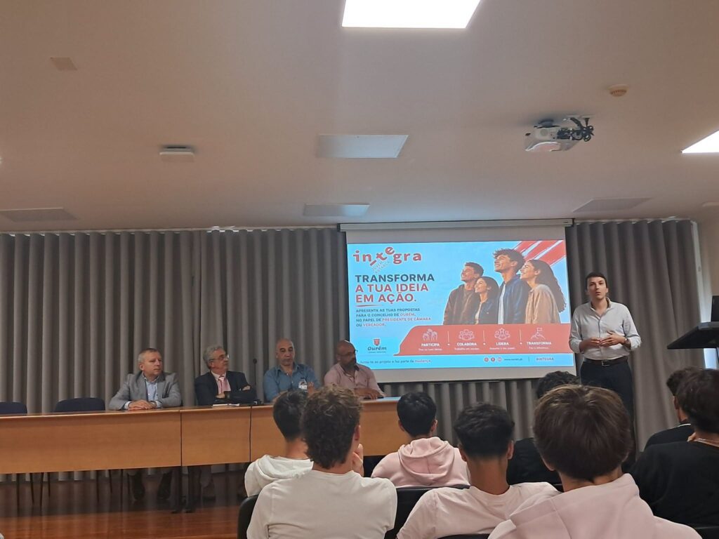 Projeto "Integra-te Jovem Autarca" passou por nove escolas em Ourém