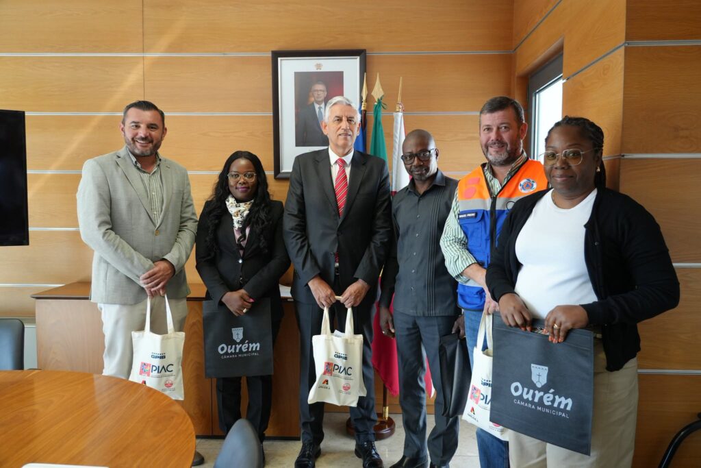 Ourém partilhou experiência na organização de peregrinações com comitiva de Angola