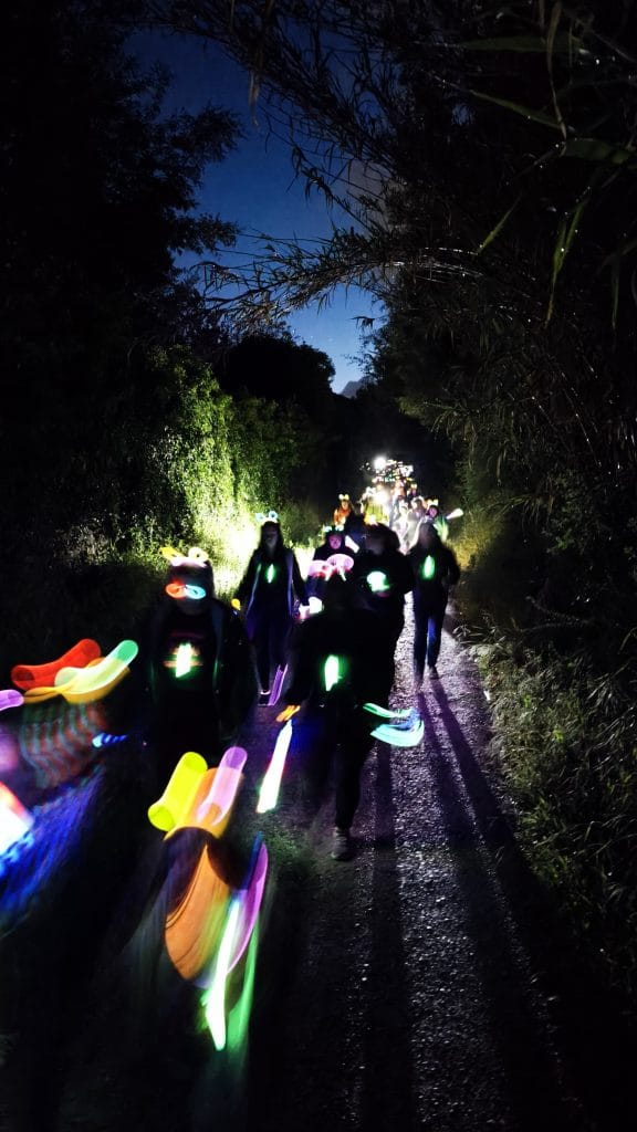 Muita cor e animação na Caminhada Luminosa dos Escuteiros de Ferreira do Zêzere