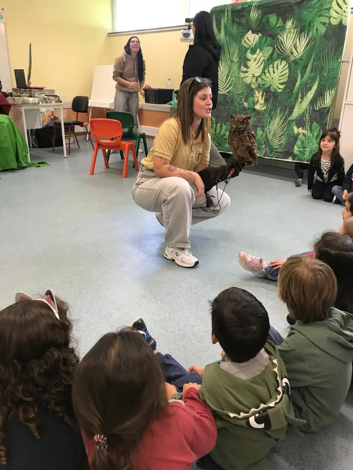 Fundação Maria Dias Ferreira e Agrupamento de Escolas unem-se para " aprender com os animais" Fundação Maria Dias Ferreira e Agrupamento de Escolas unem-se para " aprender com os animais"