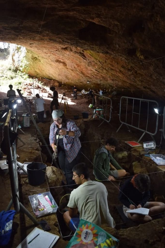 Este sábado marca o regresso das visitas guiadas à Gruta de Avecasta