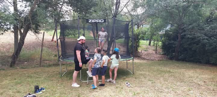 Município de Ferreira do Zêzere celebra Dia da Criança na Martinela à beira Zêzere