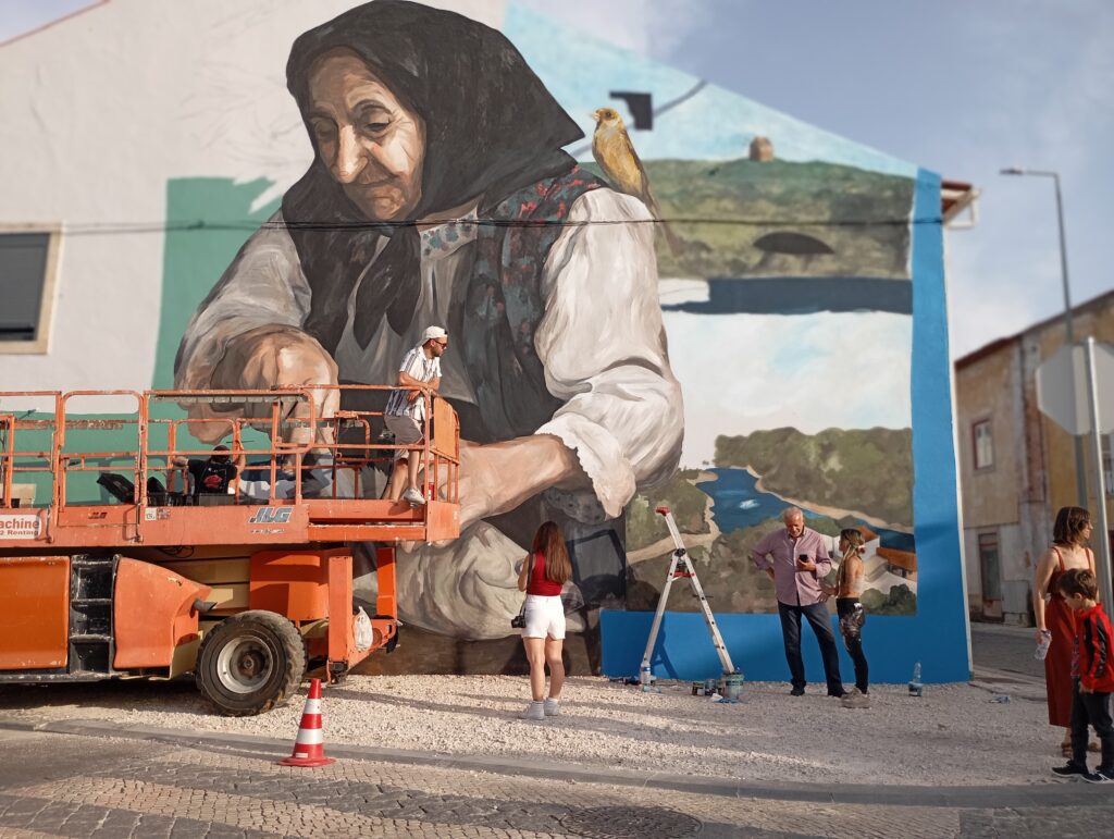 Torre Pentagonal de Dornes faz parte do Mural "gigante" em Ferreira do Zêzere