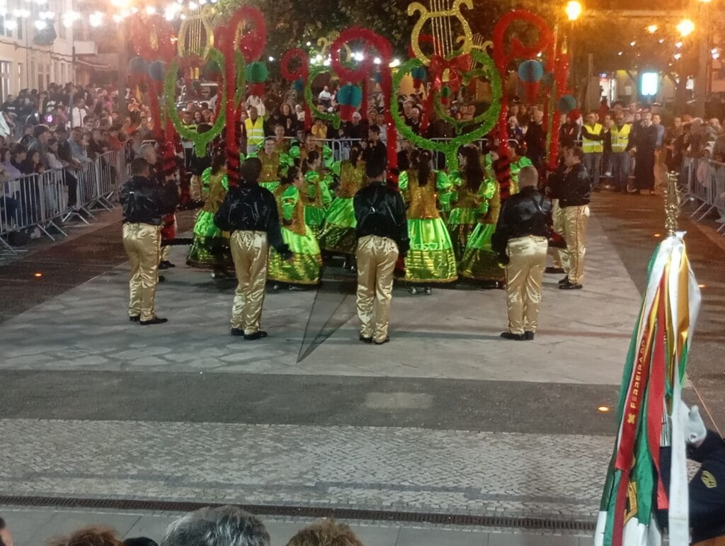 Recorde a noite das Marchas Populares de Ferreira do Zêzere depois das 19horas no ERZ Recorde a noite das Marchas Populares de Ferreira do Zêzere depois das 19horas no ERZ