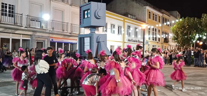 As Marchas populares voltaram à vila neste sábado à noite