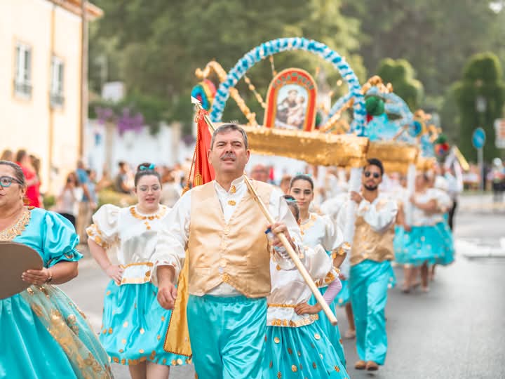 Tomar encheu-se de cor e tradição com o "brilho" das Marchas Populares