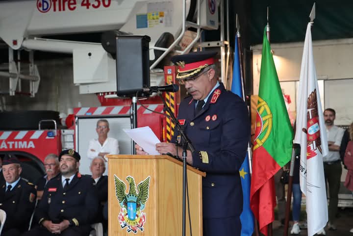 Bombeiros de Fátima assinalam 22.º aniversário com assinatura de protocolo para novo quartel Bombeiros de Fátima assinalam 22.º aniversário com assinatura de protocolo para novo quartel