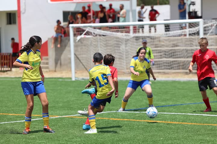 Começou a IV Sertã Cup: Três Campos Recebem Mais de 30 Equipas Sub-13 de Todo o País Começou a IV Sertã Cup: Três Campos Recebem Mais de 30 Equipas Sub-13 de Todo o País