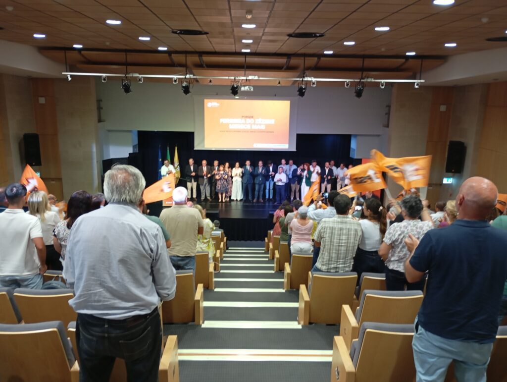 Ricardo Oliveira e eurodeputado Sebastião Bugalho na Apresentação da Candidatura de Hugo Azevedo à Câmara Municipal de Ferreira do Zêzere