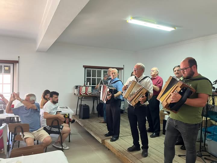 ACDR Chão da Serra celebrou 33 anos com casa cheia e a boa gastronomia local