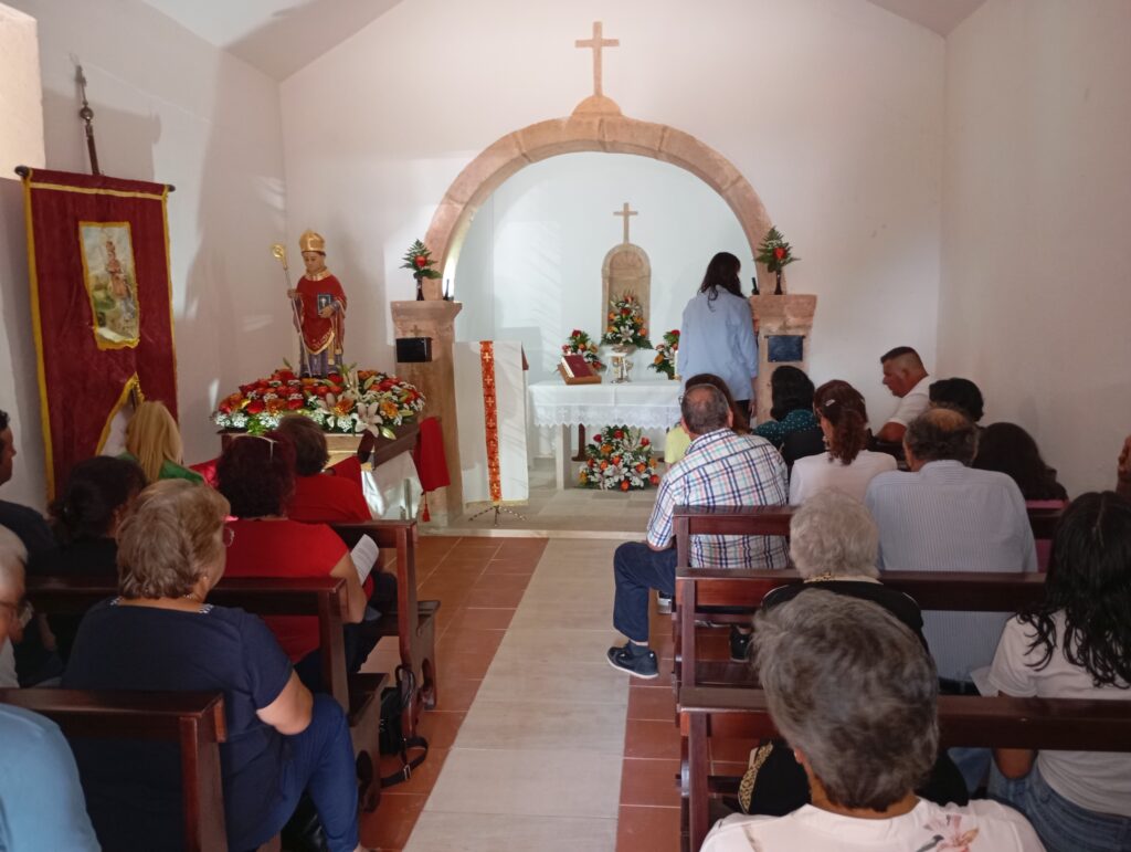 Areias: Paroquianos celebraram obras do restauro exterior da Capela de São Saturnino em ambiente de festa