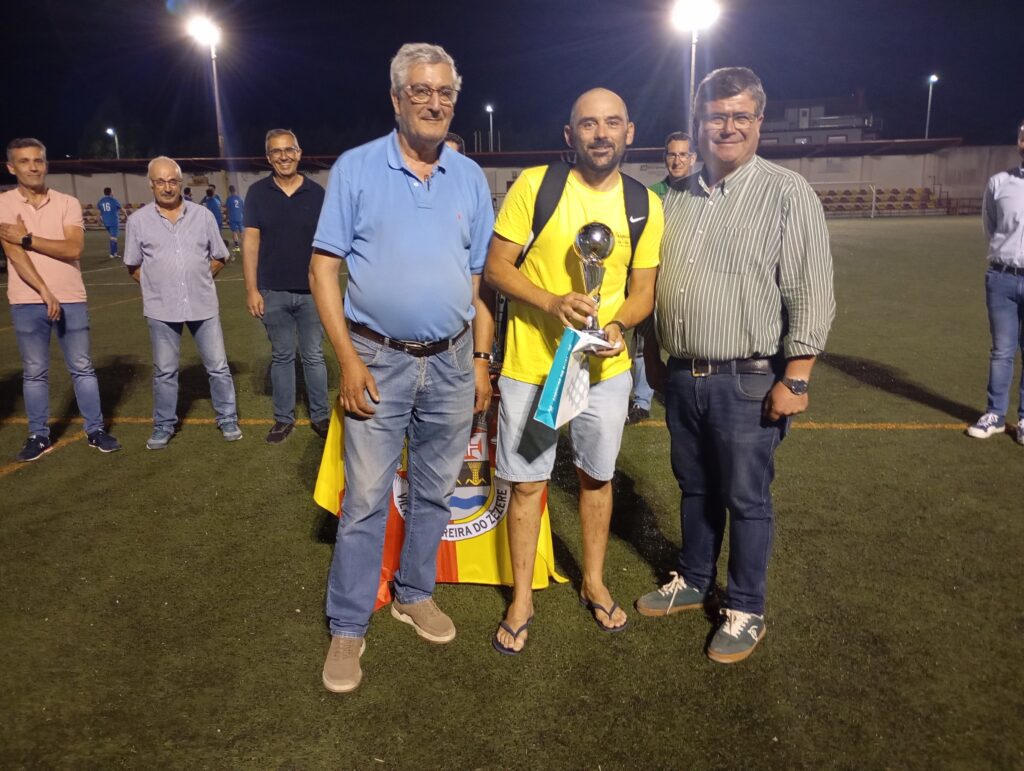 Ferreira do Zêzere encerra em festa o 2.º Torneio Interfreguesias de Futebol de 7 com seis equipas em "competição" | Com Entrevistas