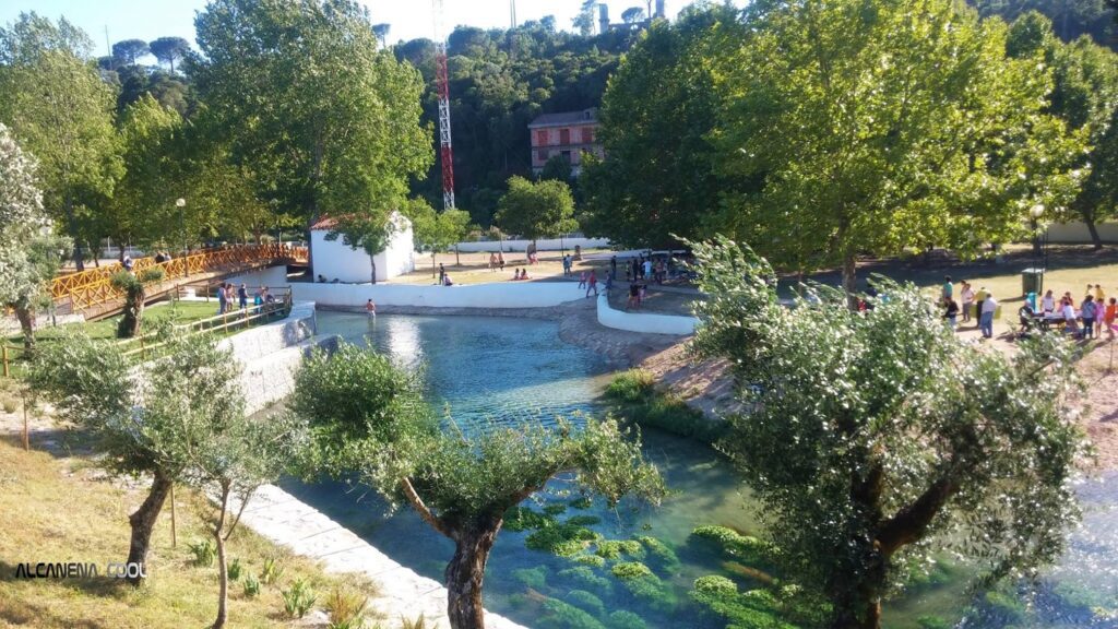 Praia Fluvial dos Olhos de Água em Alcanena conquista pela primeira vez a Bandeira Azul