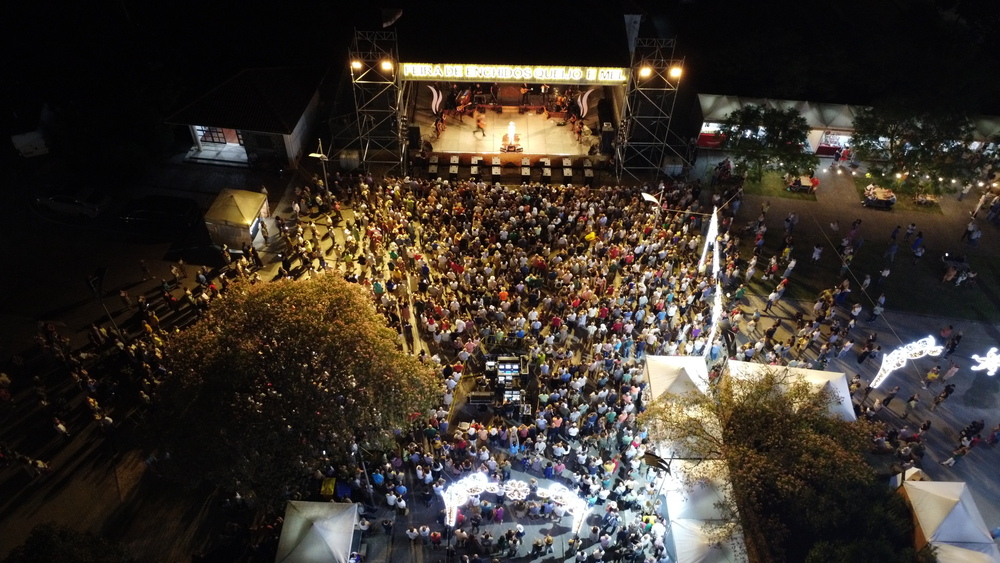 O sucesso repetiu-se : Milhares de Visitantes na Feira de Enchidos, Queijo e Mel em Vila de Rei