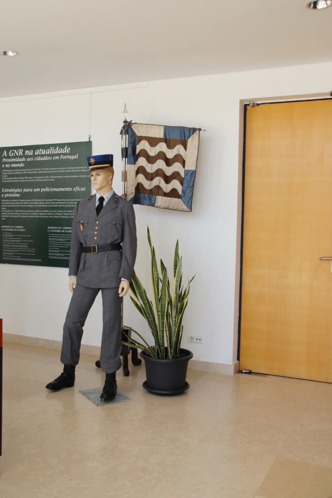 Grupo Territorial de Santarém da GNR assinala 17.º aniversário com caminhada solidária e exposição