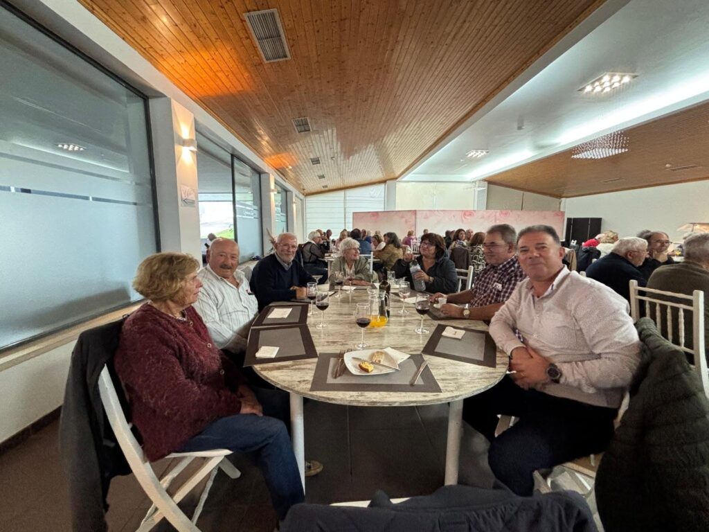 Figueira da Foz acolheu o 23.º Encontro dos Filhos da Escola de Ferreira do Zêzere e o 19.º Aniversário da Associação de Marinheiros