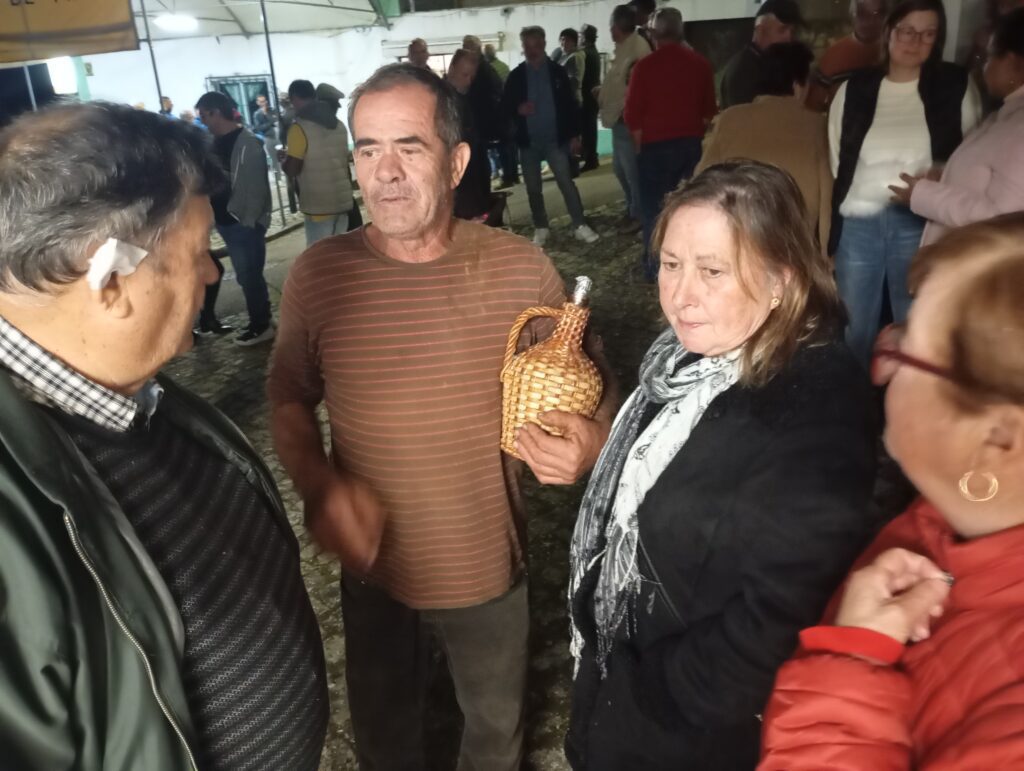 União de freguesias de Areias e Pias celebrou o São Martinho com música, tradição, castanhas e água-pé União de freguesias de Areias e Pias celebrou o São Martinho com música, tradição, castanhas e água-pé