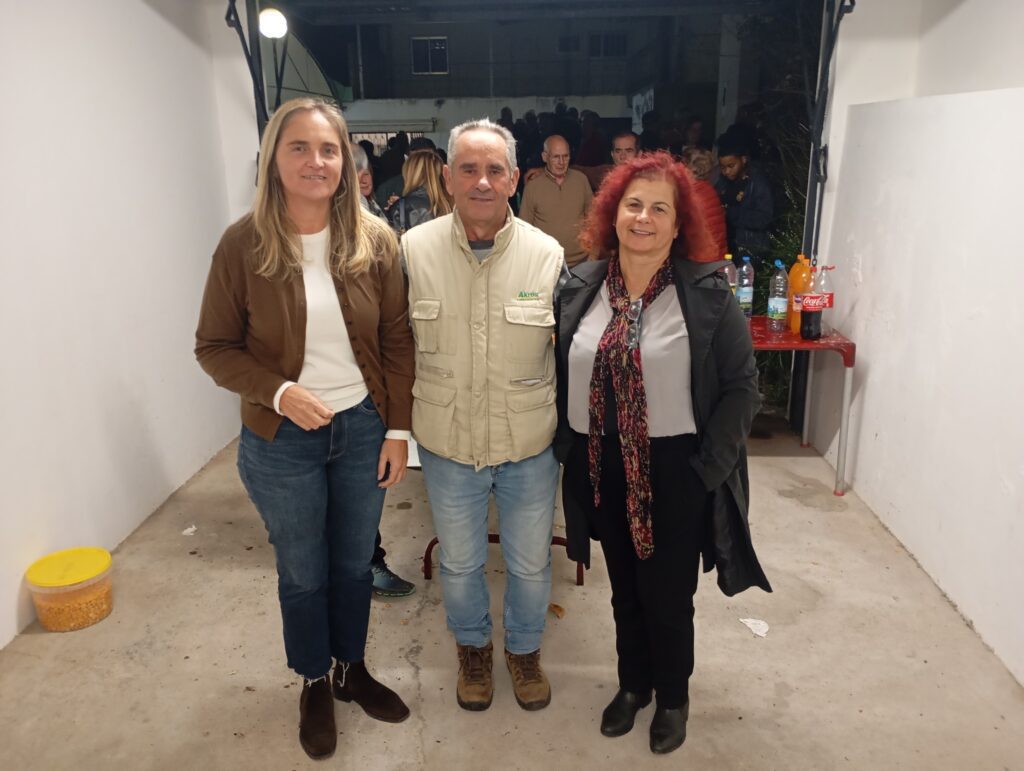 União de freguesias de Areias e Pias celebrou o São Martinho com música, tradição, castanhas e água-pé União de freguesias de Areias e Pias celebrou o São Martinho com música, tradição, castanhas e água-pé