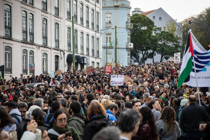 Greve Geral em Lisboa: Entre Protestos Pacíficos e Distúrbios