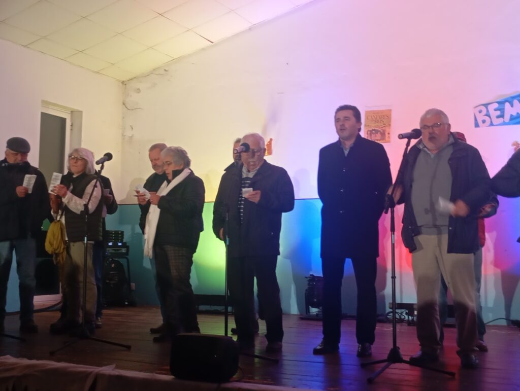 F. Zêzere: " Noite de Reis" reuniu grupos de todo o concelho em Águas Belas
