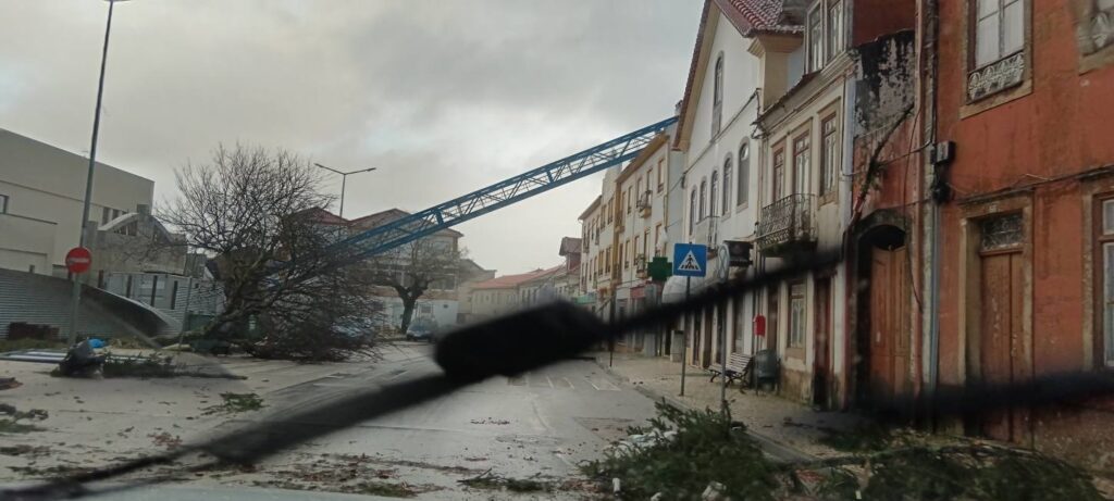 Tempestade Kristin leva à ativação do Plano Municipal de Emergência na Sertã