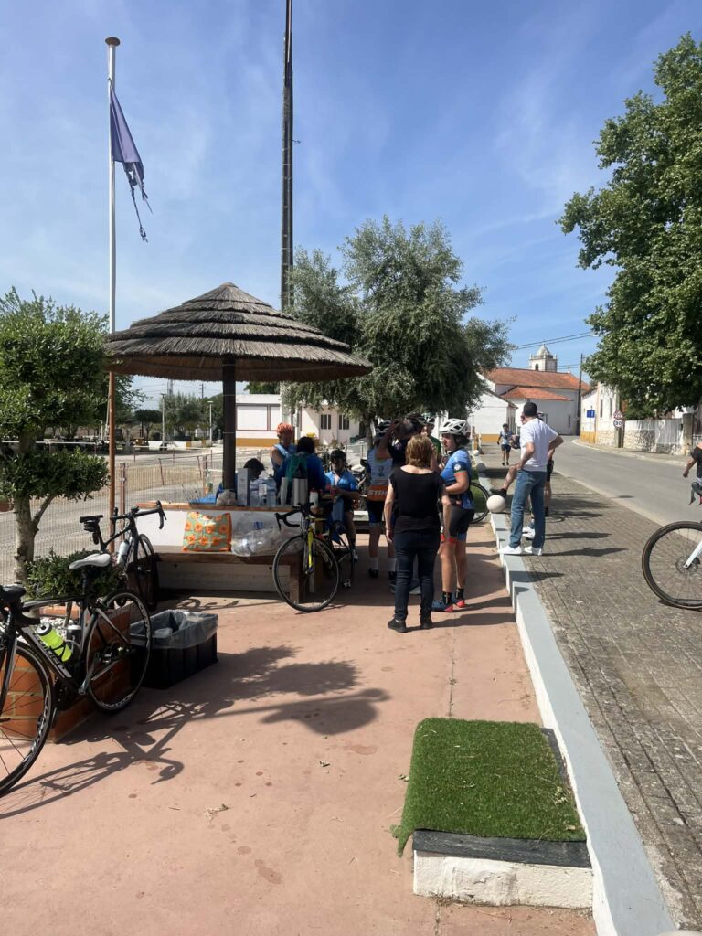 Passeio de bicicleta ligou Lisboa a Ferreira do Zêzere com 40 participantes Passeio de bicicleta ligou Lisboa a Ferreira do Zêzere com 40 participantes