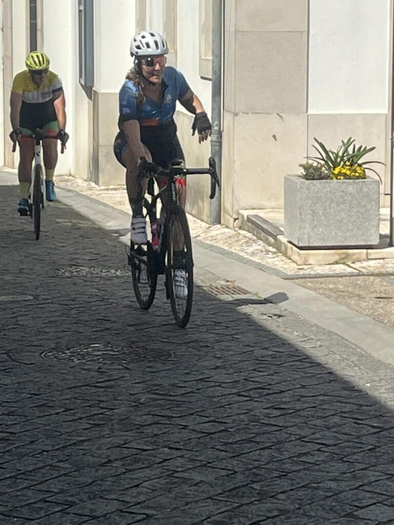 Passeio de bicicleta ligou Lisboa a Ferreira do Zêzere com 40 participantes Passeio de bicicleta ligou Lisboa a Ferreira do Zêzere com 40 participantes