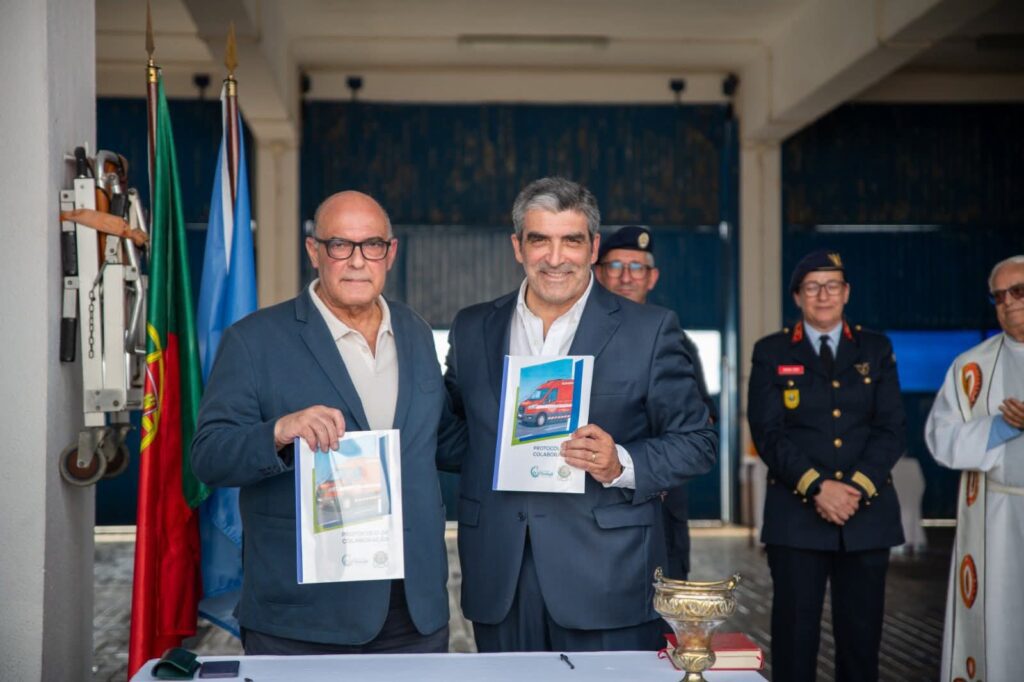 Golegã reforça emergência médica com nova ambulância para os Bombeiros Voluntários Golegã reforça emergência médica com nova ambulância para os Bombeiros Voluntários