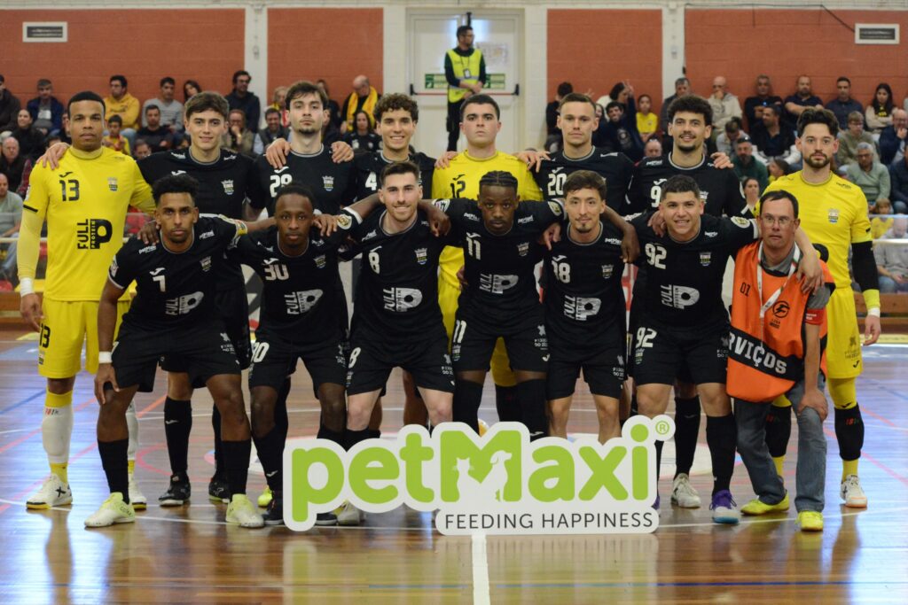 SC Ferreira do Zêzere joga em Braga o segundo duelo dos quartos do play-off da Liga Placard