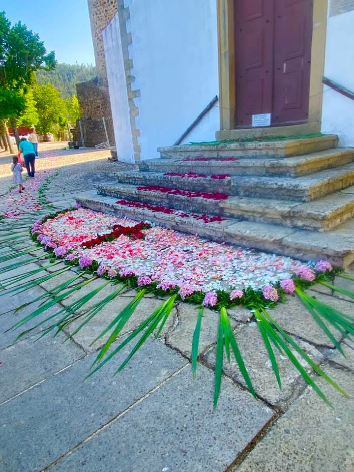 Romaria do Divino Espírito Santo regressa ao Santuário de Dornes entre 24 e 26 de maio Romaria do Divino Espírito Santo regressa ao Santuário de Dornes entre 24 e 26 de maio